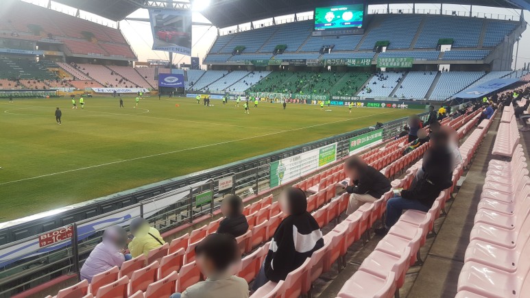 [2021.3.16]전북현대모터스 경기 축구관람3.jpg