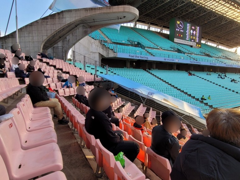 [2020.10.18]전북현대모터스 경기 축구관람2.jpg